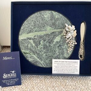 Seagull Pewter - Grape Themed 8x8 Inch Green Marble Cheese Board Set